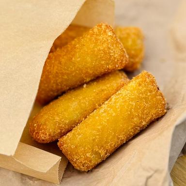 Міні картопляні🥔 пиріжки з сиром гауда і вершковим сиром🧀